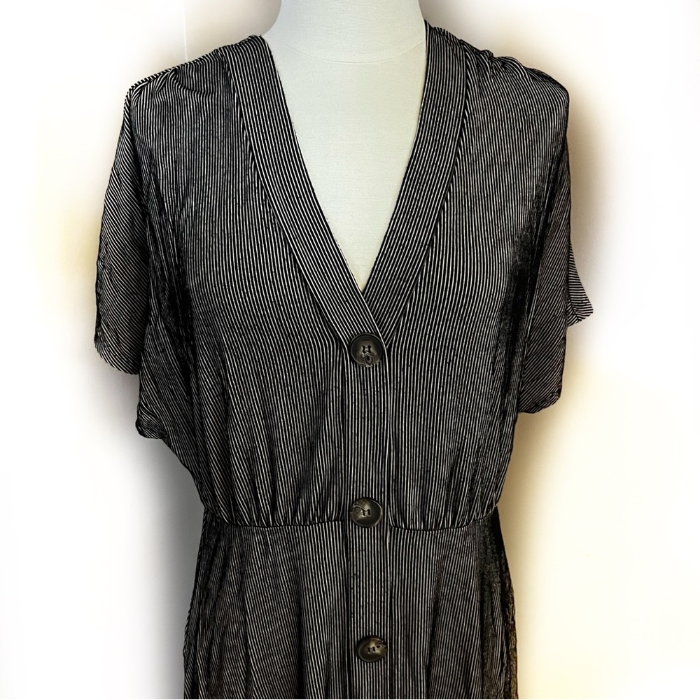 STELEN short sleeved dress size large